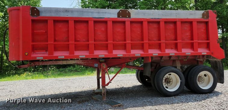 image for item DI1222 1997 Warren  end dump trailer