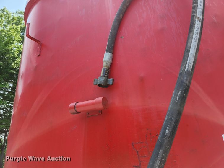 image for item DI1222 1997 Warren  end dump trailer