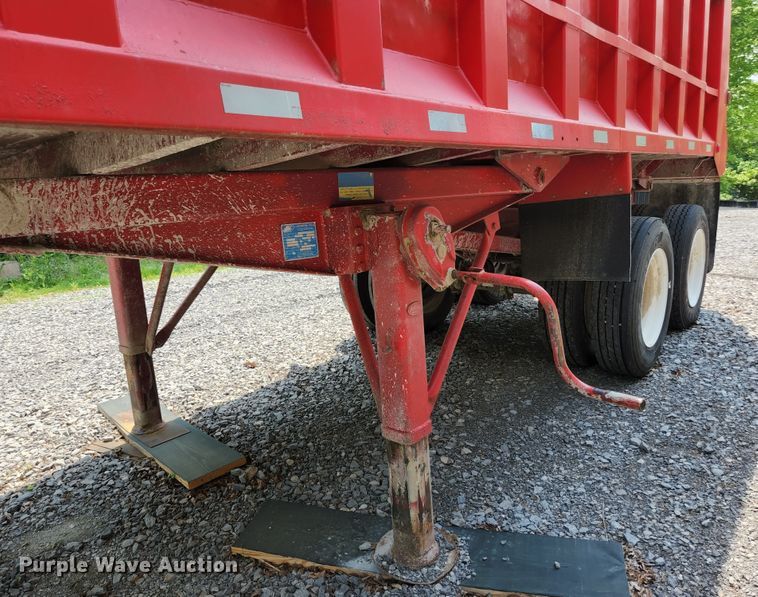 image for item DI1222 1997 Warren  end dump trailer