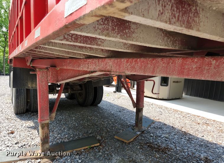 image for item DI1222 1997 Warren  end dump trailer