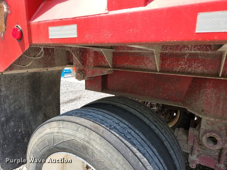 image for item DI1222 1997 Warren  end dump trailer