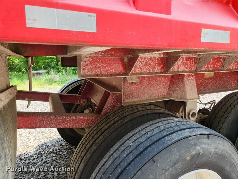 image for item DI1222 1997 Warren  end dump trailer