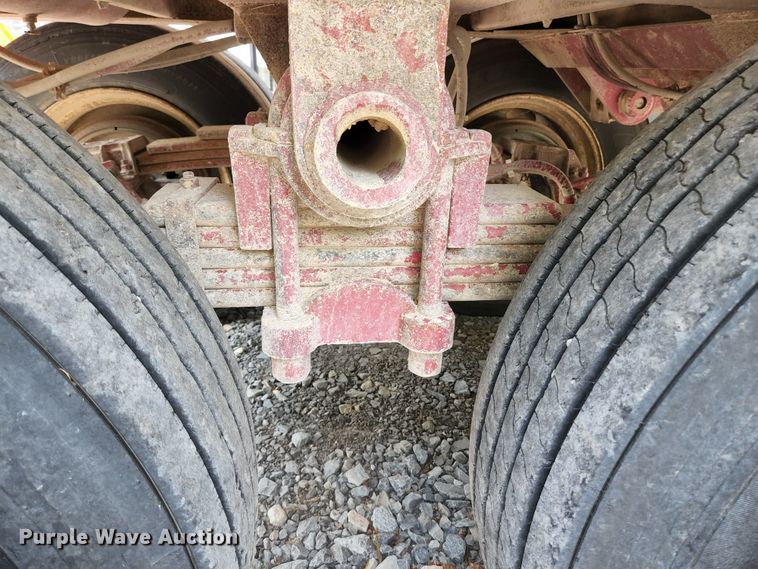 image for item DI1222 1997 Warren  end dump trailer