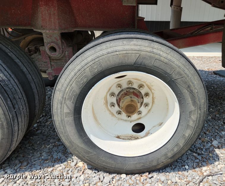 image for item DI1222 1997 Warren  end dump trailer