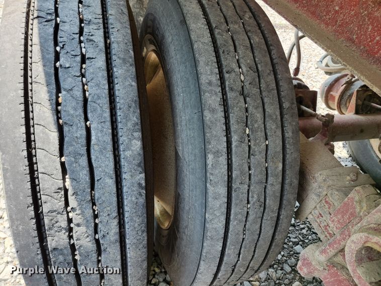 image for item DI1222 1997 Warren  end dump trailer