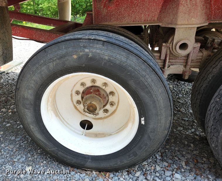 image for item DI1222 1997 Warren  end dump trailer