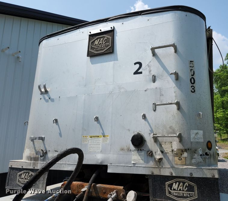 image for item DI1224 2007 MAC  end dump trailer