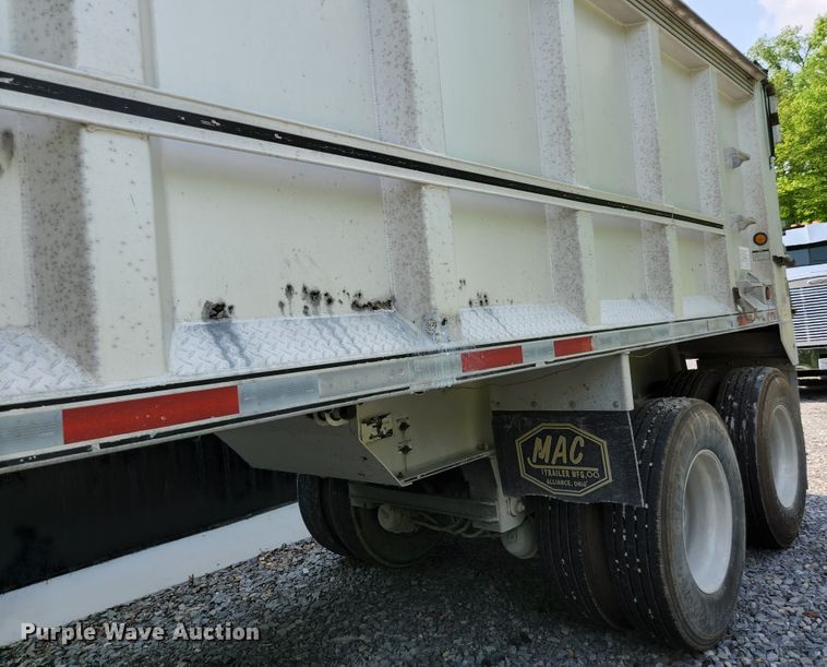 image for item DI1224 2007 MAC  end dump trailer