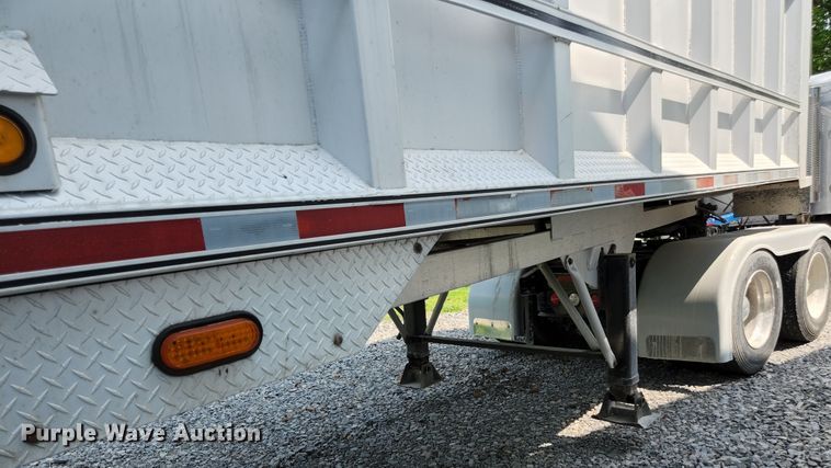 image for item DI1224 2007 MAC  end dump trailer