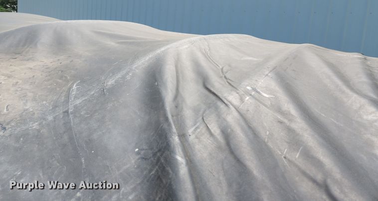 image for item DI1224 2007 MAC  end dump trailer