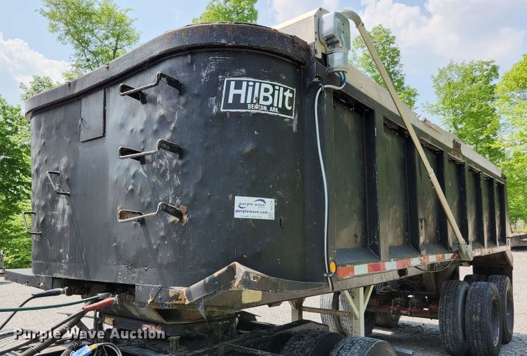 image for item DI1226 1993 Hilbilt  end dump trailer