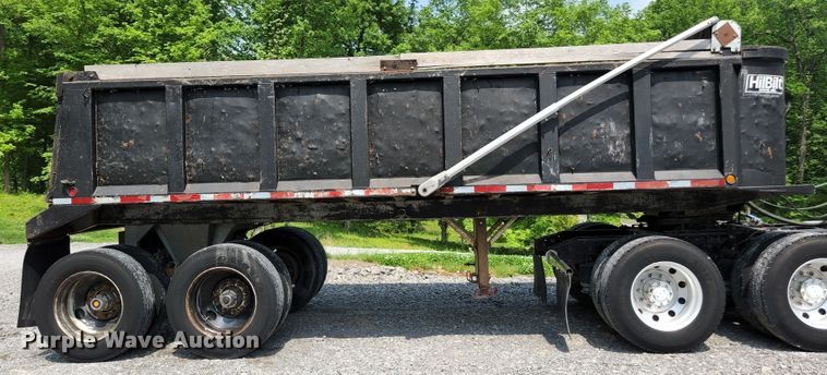 image for item DI1226 1993 Hilbilt  end dump trailer