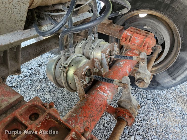 image for item DI1226 1993 Hilbilt  end dump trailer