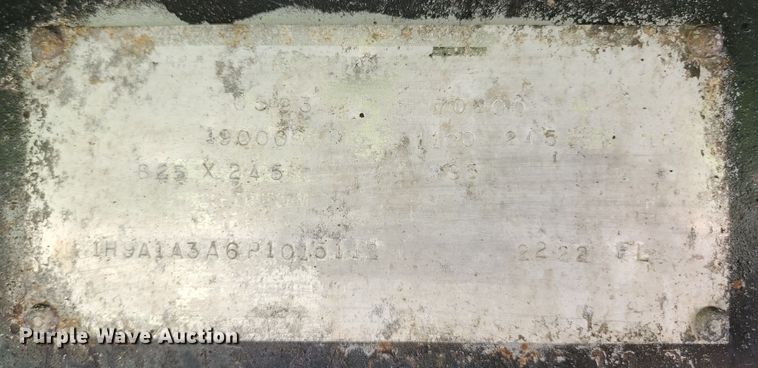 image for item DI1226 1993 Hilbilt  end dump trailer