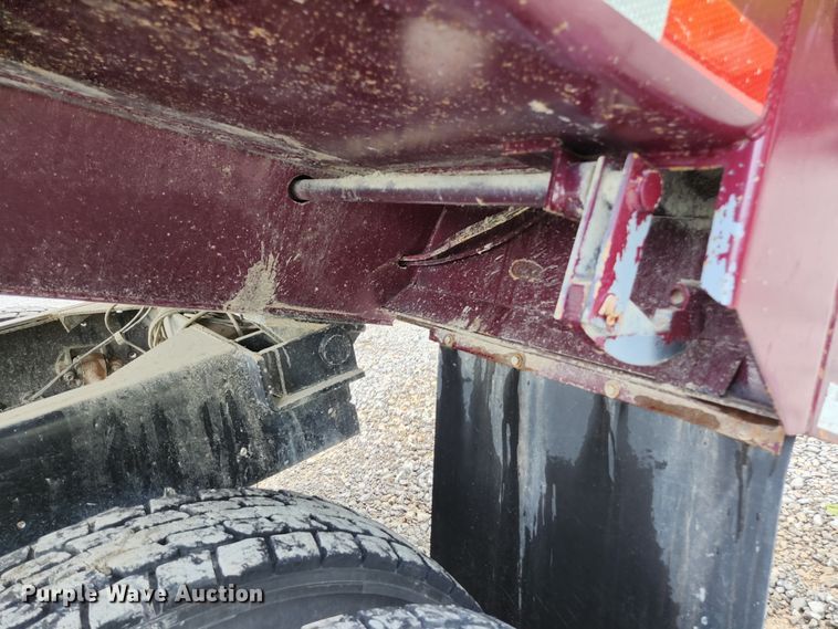 image for item DI1227 2007 Kenworth T800  dump truck