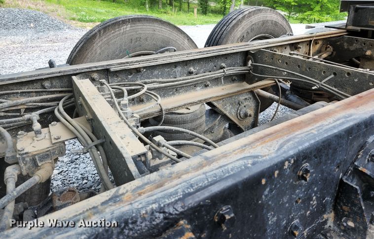 image for item DI1227 2007 Kenworth T800  dump truck