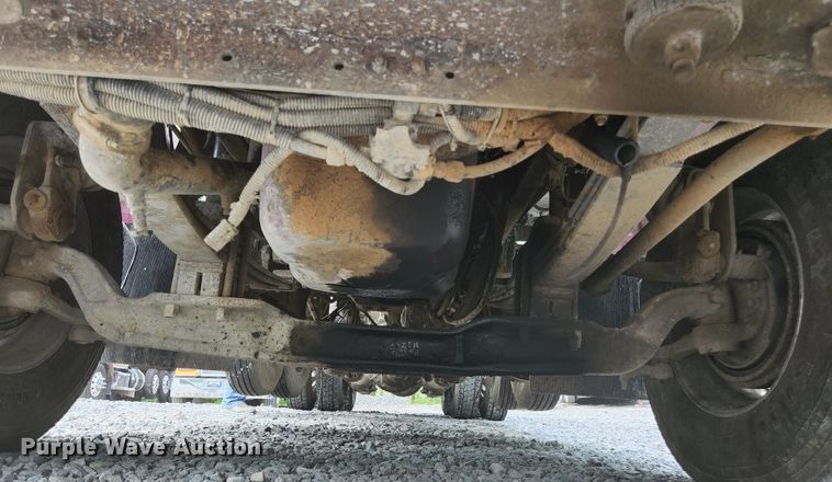 image for item DI1227 2007 Kenworth T800  dump truck