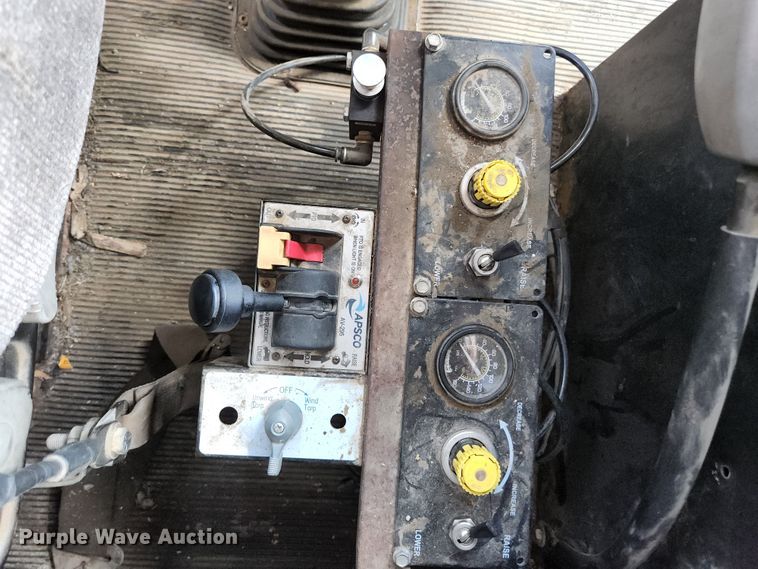 image for item DI1227 2007 Kenworth T800  dump truck