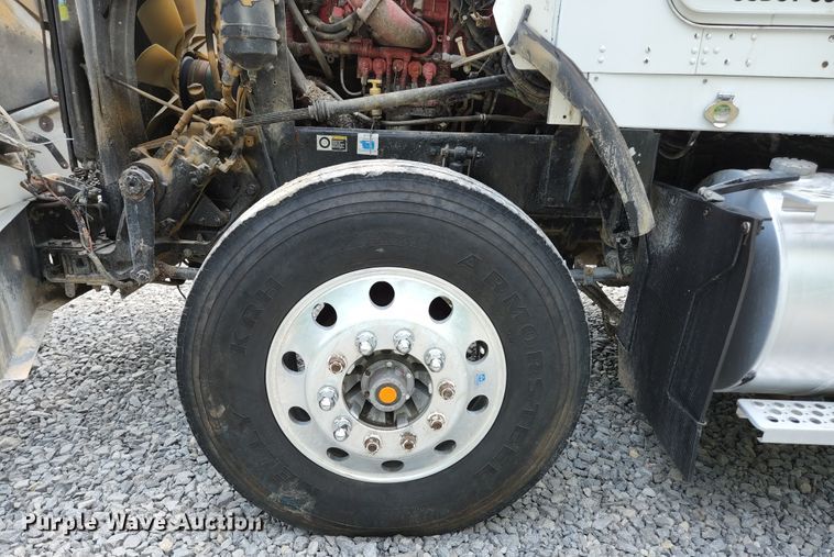 image for item DI1227 2007 Kenworth T800  dump truck