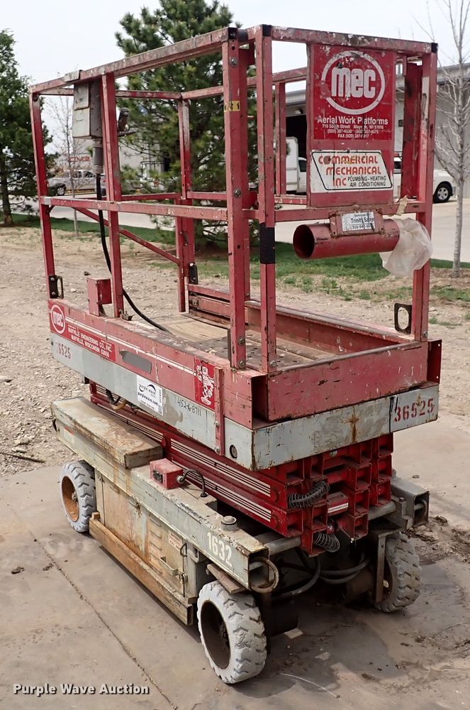 image for item DI1945 1996 Mec 1632  scissor lift