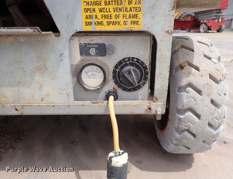 image for item DI1945 1996 Mec 1632  scissor lift