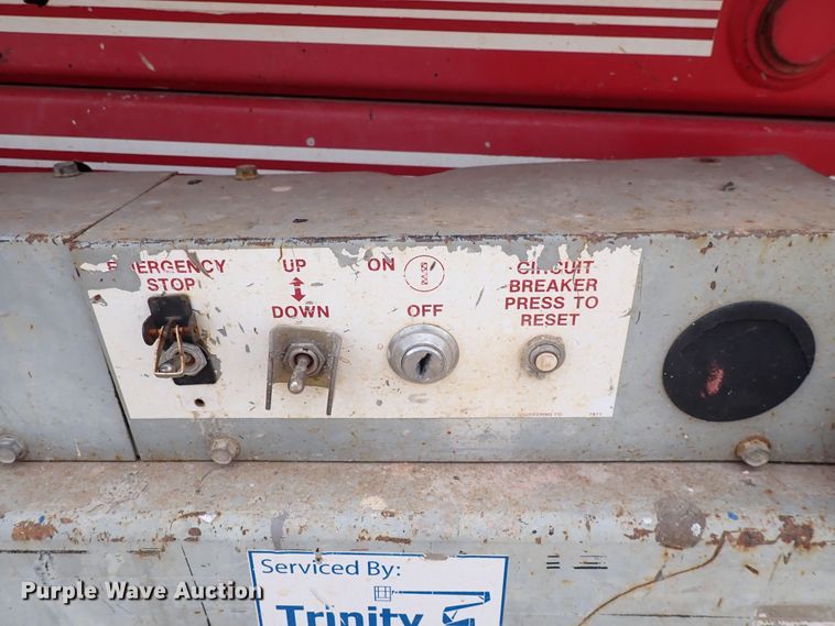 image for item DI1945 1996 Mec 1632  scissor lift