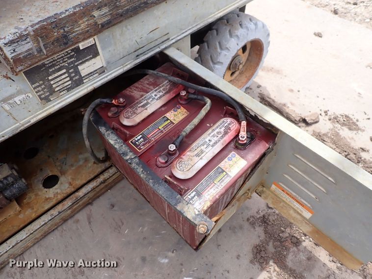 image for item DI1945 1996 Mec 1632  scissor lift