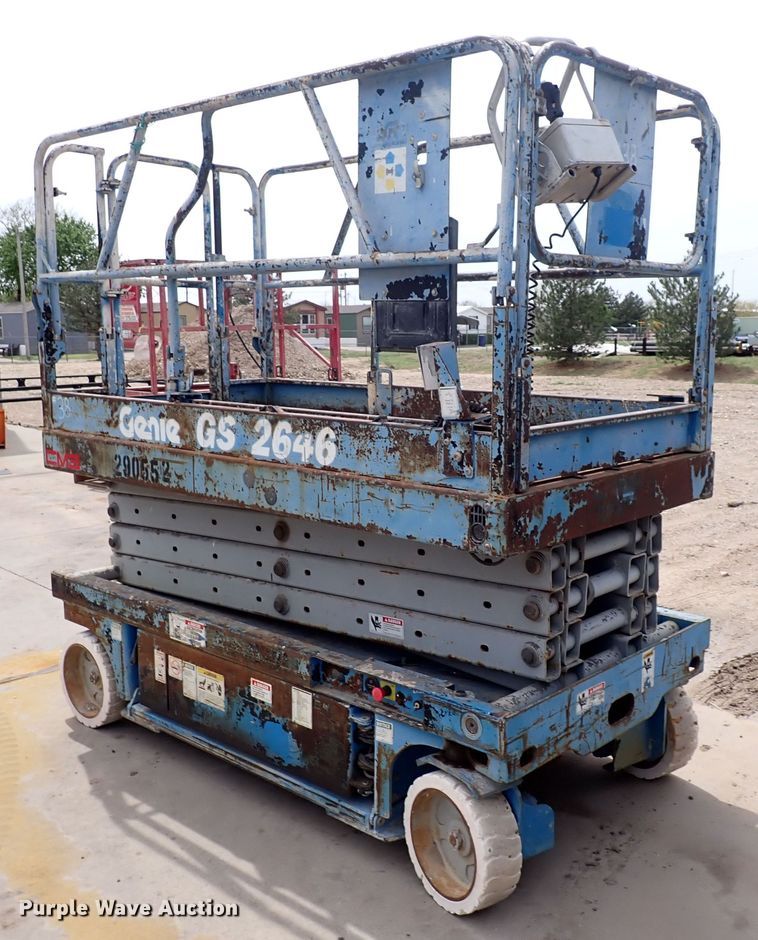 image for item DI1946 Genie GS-2646  scissor lift