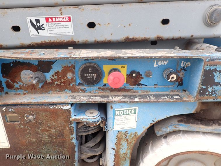 image for item DI1946 Genie GS-2646  scissor lift