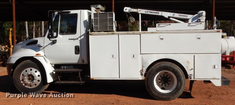image for item DI8578 2008 International 4300  utility / service truck