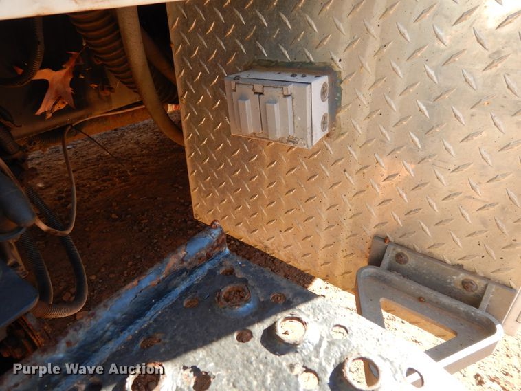 image for item DI8578 2008 International 4300  utility / service truck