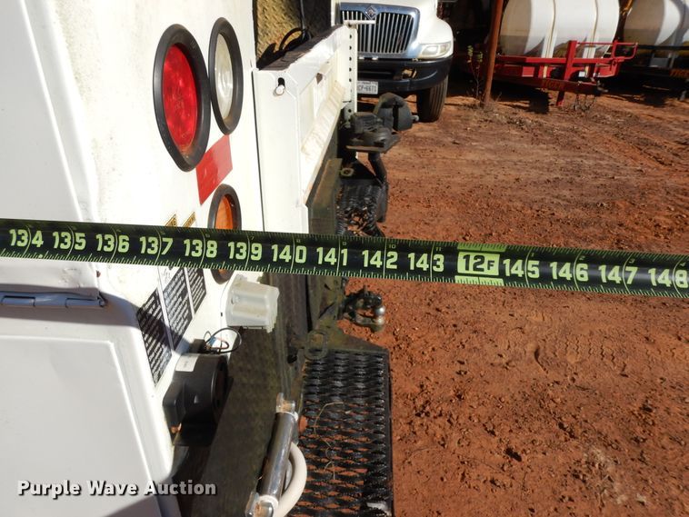 image for item DI8578 2008 International 4300  utility / service truck