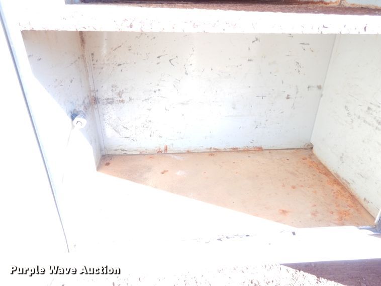 image for item DI8578 2008 International 4300  utility / service truck