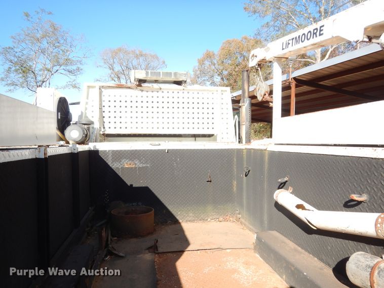 image for item DI8578 2008 International 4300  utility / service truck