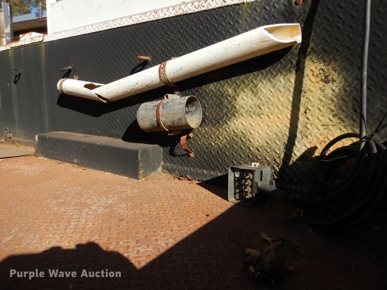 image for item DI8578 2008 International 4300  utility / service truck