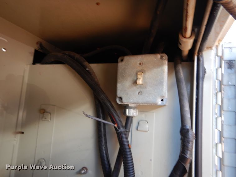 image for item DI8578 2008 International 4300  utility / service truck