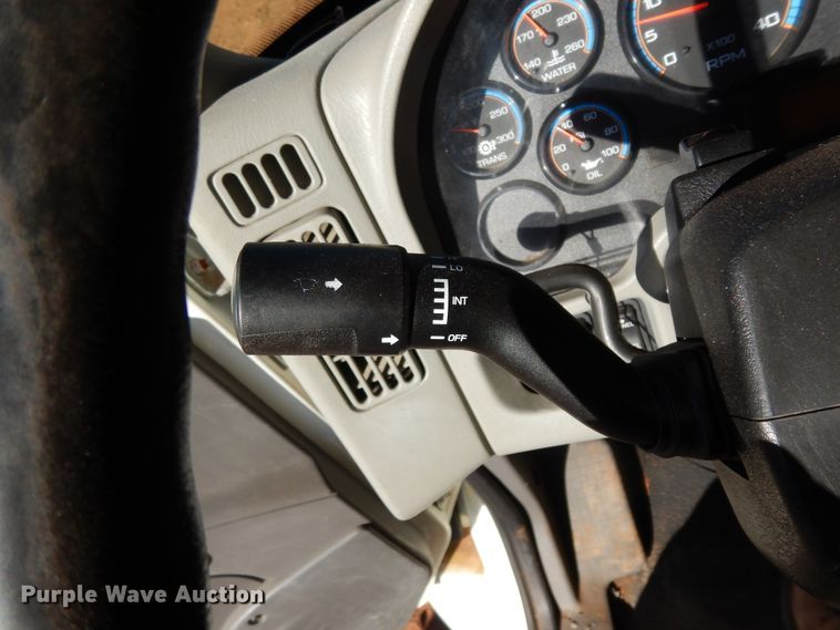 image for item DI8578 2008 International 4300  utility / service truck