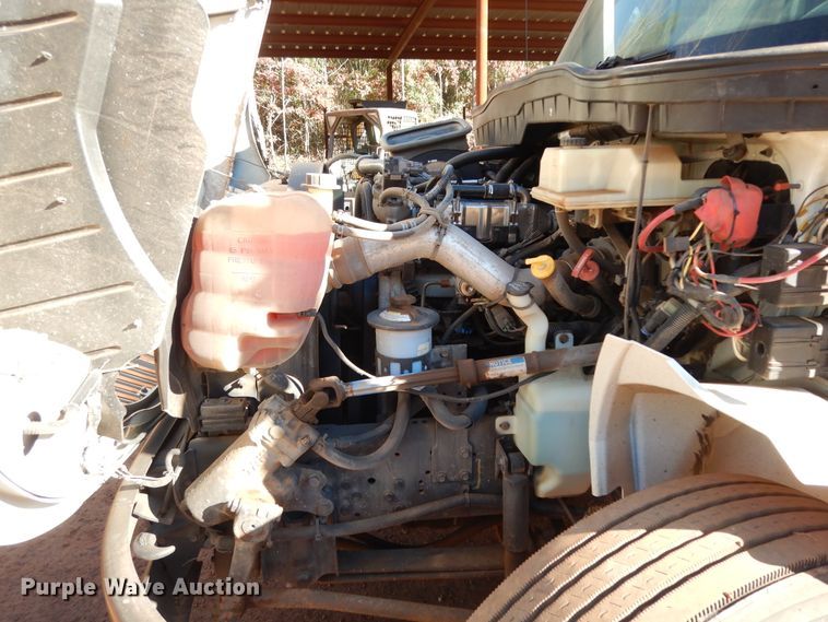 image for item DI8578 2008 International 4300  utility / service truck