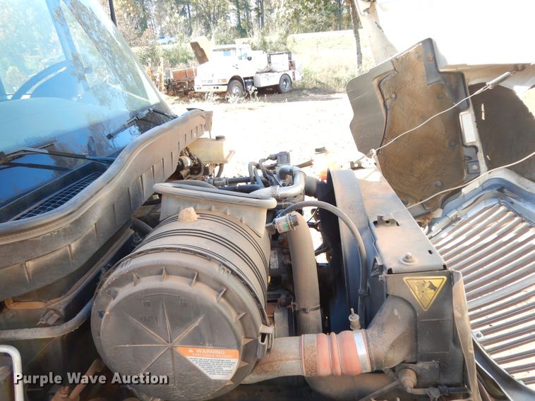 image for item DI8578 2008 International 4300  utility / service truck