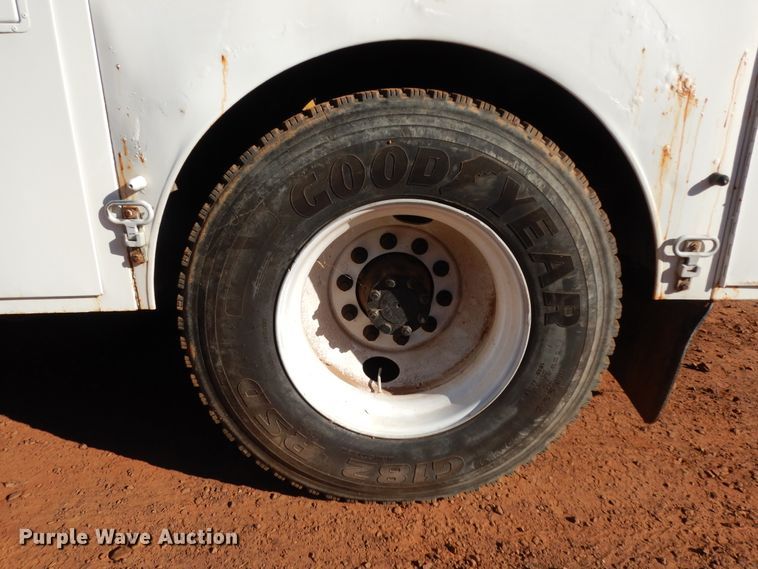 image for item DI8578 2008 International 4300  utility / service truck