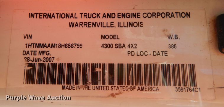 image for item DI8578 2008 International 4300  utility / service truck
