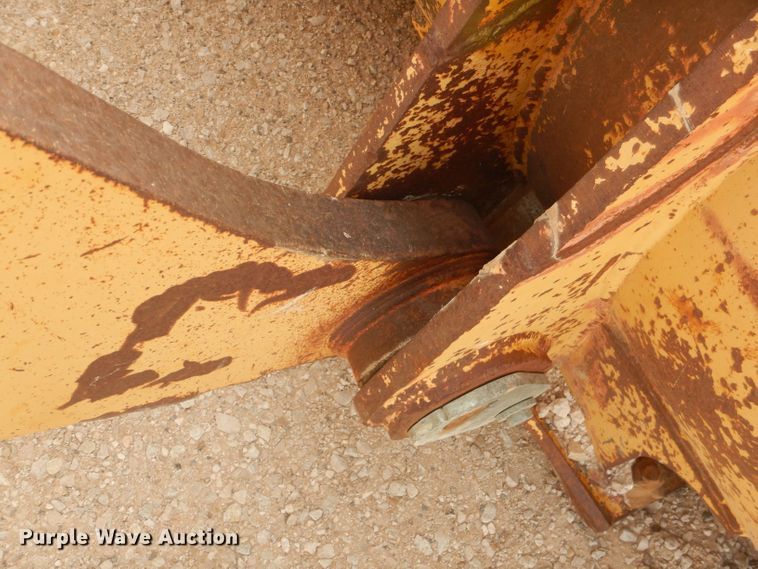 image for item DJ8949 1999 John Deere 744H  wheel loader