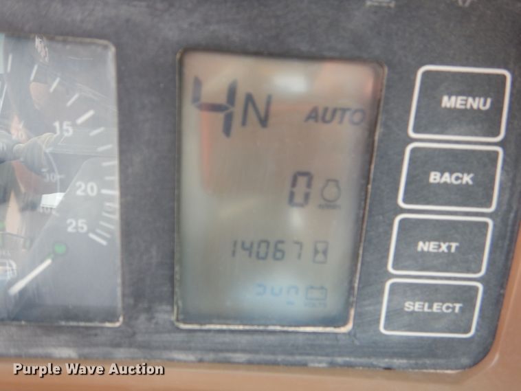 image for item DJ8949 1999 John Deere 744H  wheel loader