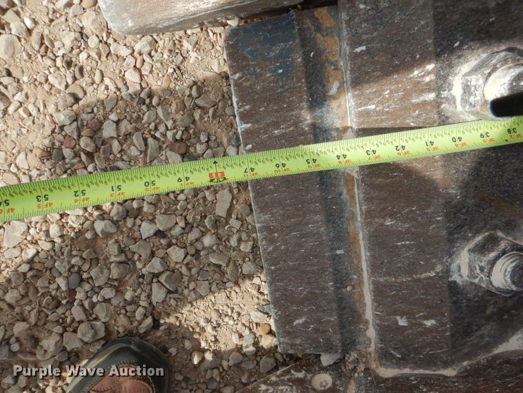 image for item DJ8949 1999 John Deere 744H  wheel loader