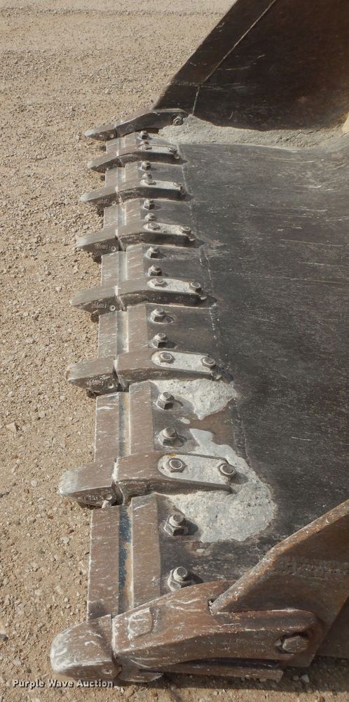 image for item DJ8949 1999 John Deere 744H  wheel loader