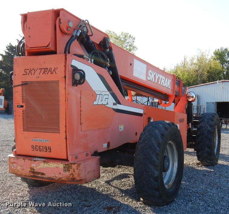 image for item DK0871 2007 SkyTrak 8042  telehandler