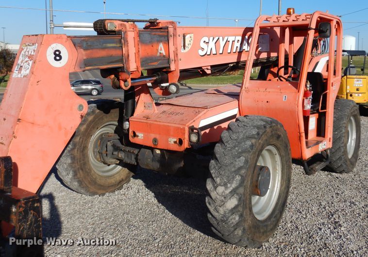 image for item DK0871 2007 SkyTrak 8042  telehandler