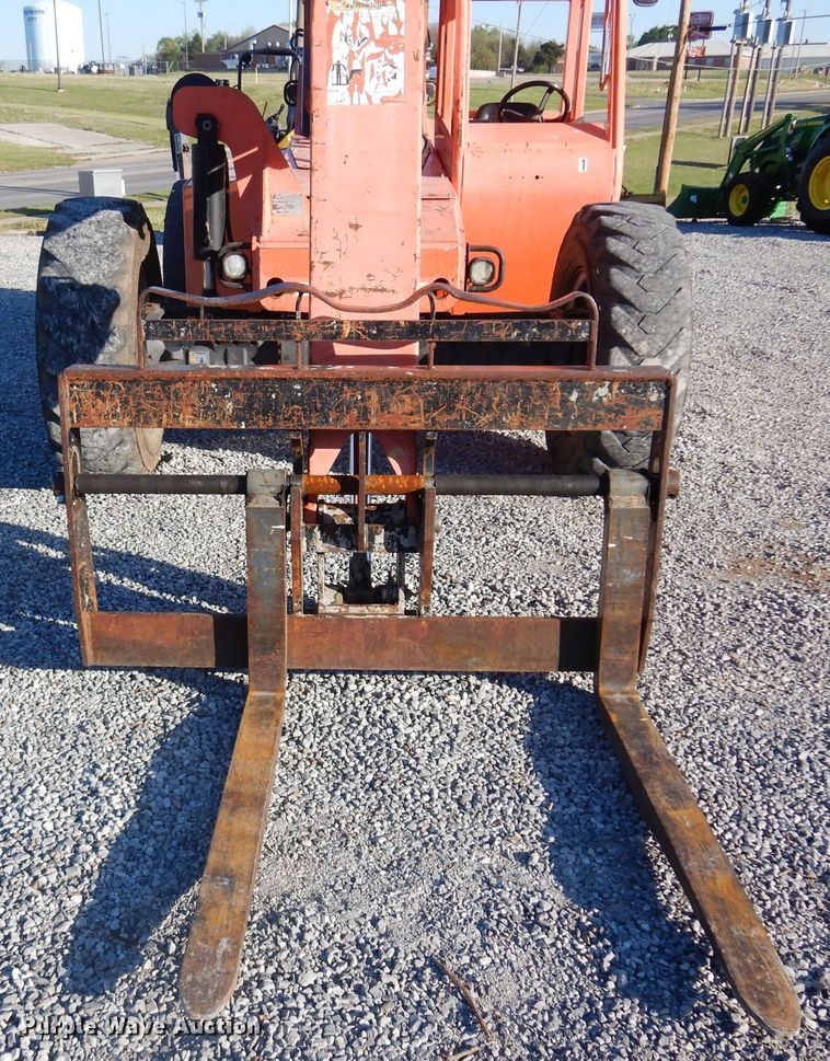 image for item DK0871 2007 SkyTrak 8042  telehandler