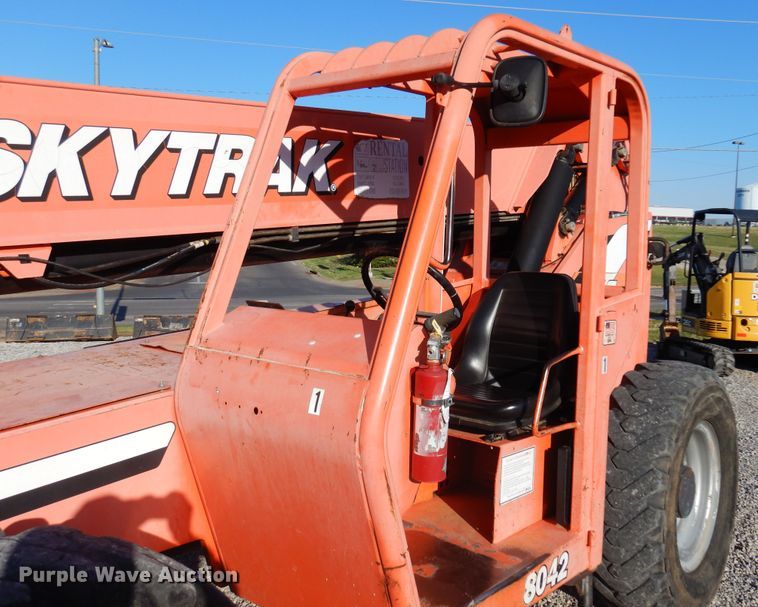 image for item DK0871 2007 SkyTrak 8042  telehandler