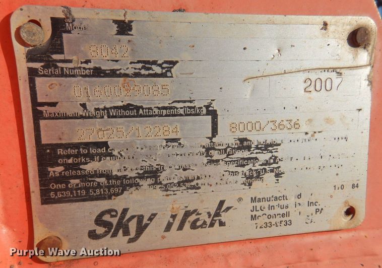 image for item DK0871 2007 SkyTrak 8042  telehandler